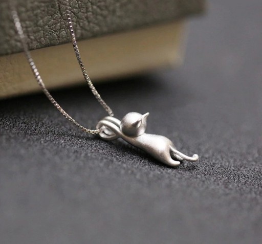 Collier pour femme avec un chat G497