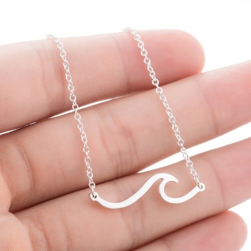 Collier pour femme avec vagues marines