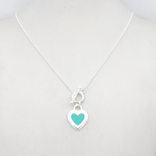 Collier pour femmes avec cœur D477