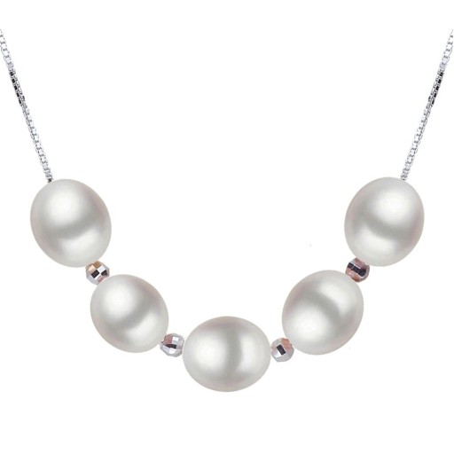Collier pour femmes avec perles D612