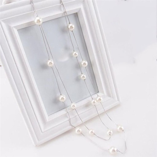 Collier pour femmes avec perles M64