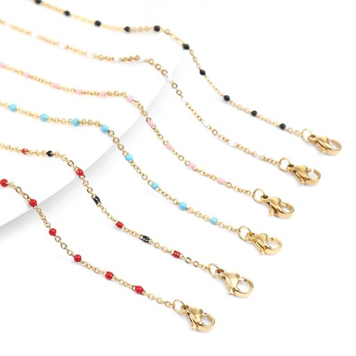 Collier pour femmes avec perles