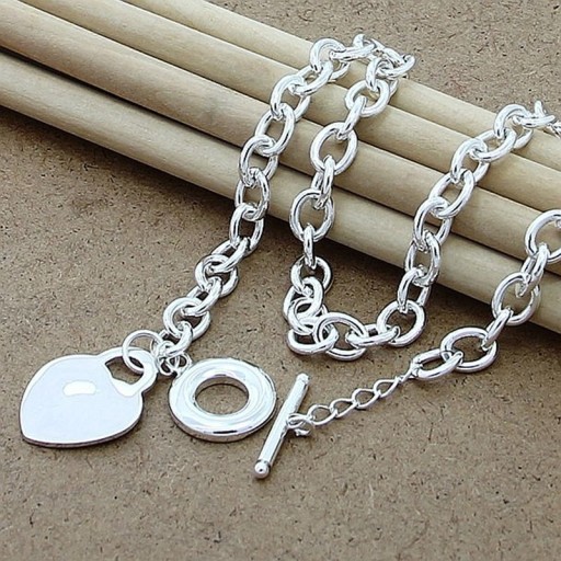Collier pour femmes M46