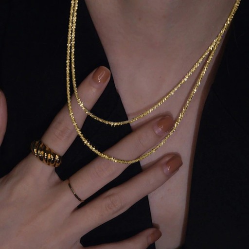 Collier spiralé pour femmes