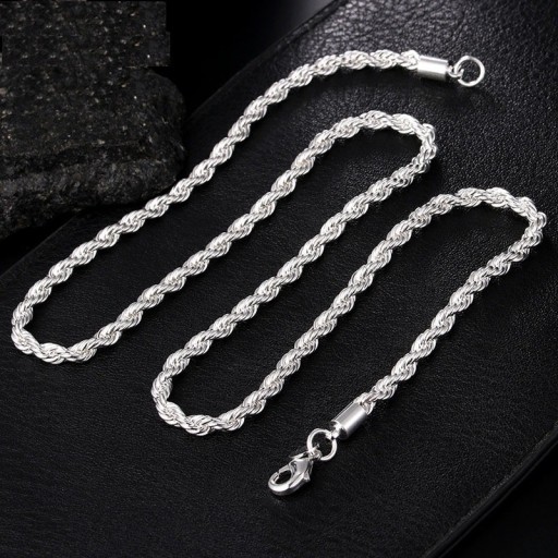 Collier torsadé pour femmes