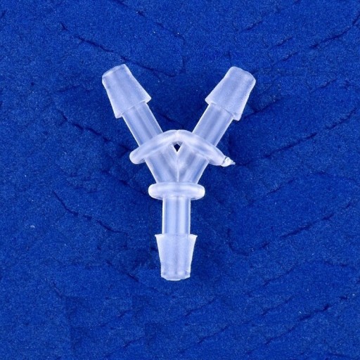 Conector em Y para mangueiras