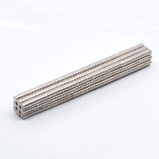Conjunto de 50 unidades de ímanes de neodímio 2x1 mm ímanes redondos mini metálicos prateados discos magnéticos fortes para modelismo e uso DIY