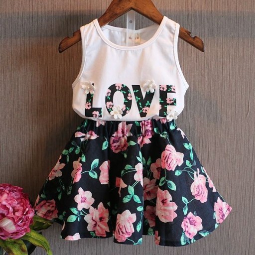 Conjunto de niña LOVE camiseta sin mangas y falda - Blanca