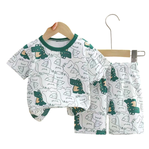 Conjunto de Verão Unisex para Crianças T-Shirt de Algodão com Mangas Curtas Decote Redondo Cor Branca Estampa de Crocodilos Verdes Calções