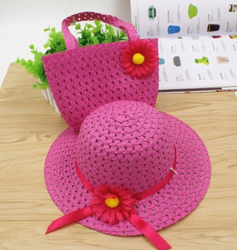 Conjunto infantil de chapéu e mala