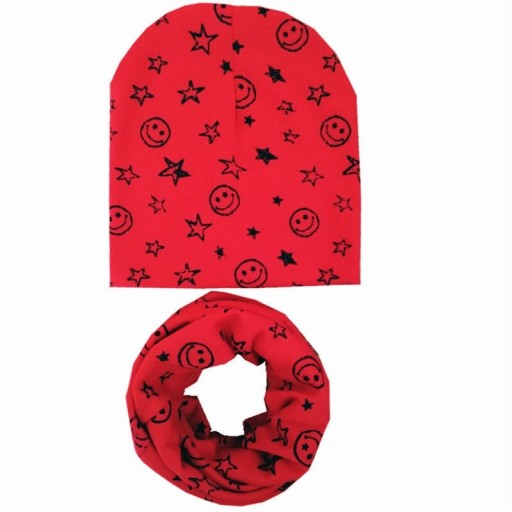 Conjunto infantil de gorro y pañuelo con caras sonrientes