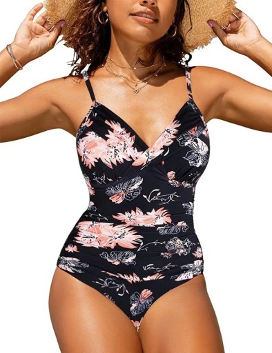 Costum de baie de damă dintr-o singură piesă, negru cu model floral roz și alb, decolteu încrucișat, volan, croială modelată, bretele reglabile