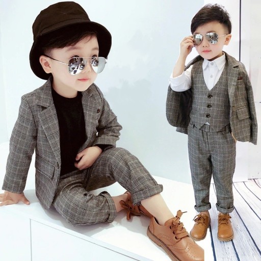 Costume garçon B1340