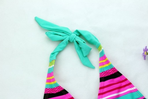 Costumi da bagno due pezzi per ragazze con motivo