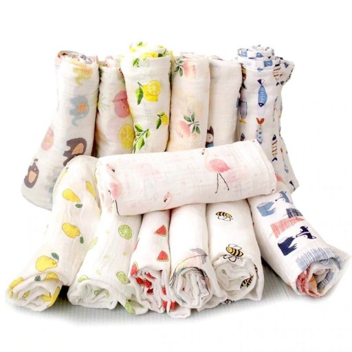 Couche en tissu pour enfant 110 x 110 cm