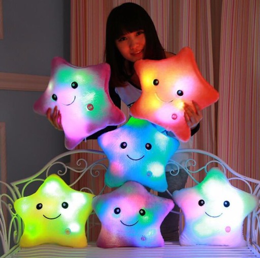 Coussin en peluche lumineux LED en forme d'étoile J914