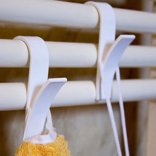 Crochet pour radiateur de salle de bain