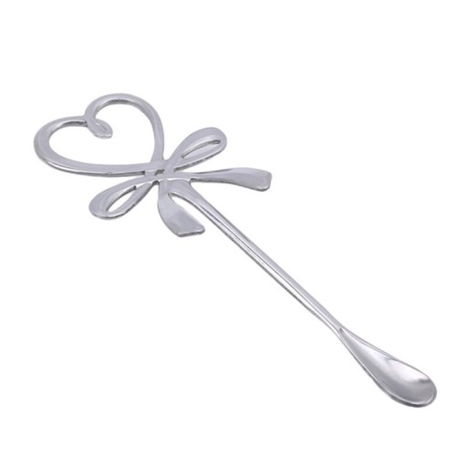 Cucchiaino con cuore e fiocco