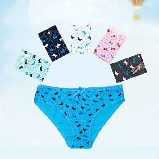 Cuecas femininas com borboletas