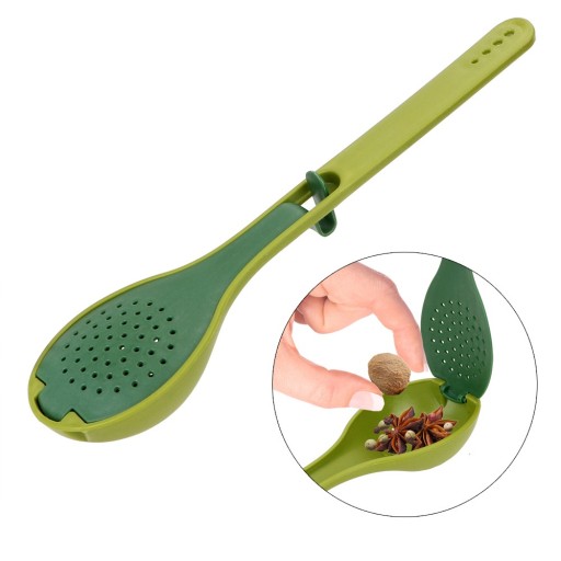 Cuillère avec tamis pour épices