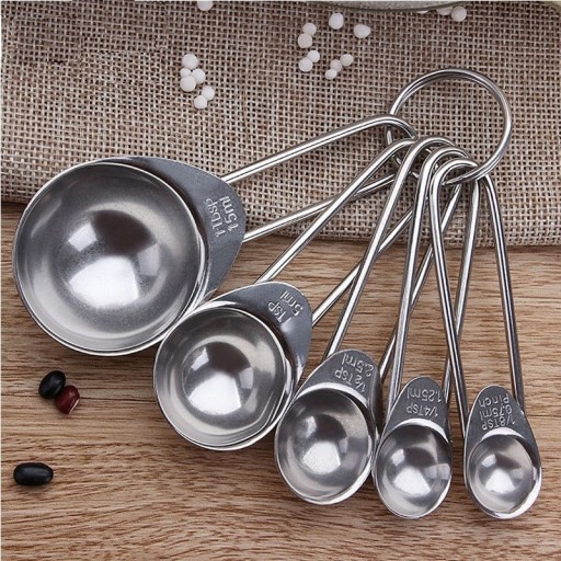 Cuillères à mesurer en acier inoxydable 5 pcs