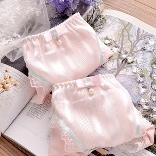 Culottes en soie pour femmes avec perle