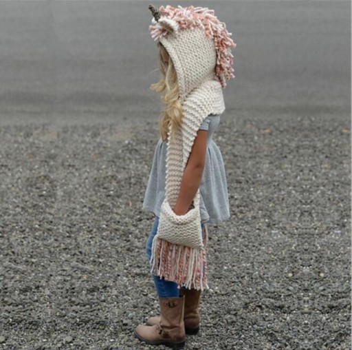 Czapka zimowa dziewczęca z szalikiem w stylu jednorożca J1291