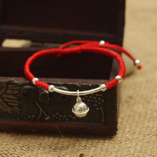 Damarmband med klocka