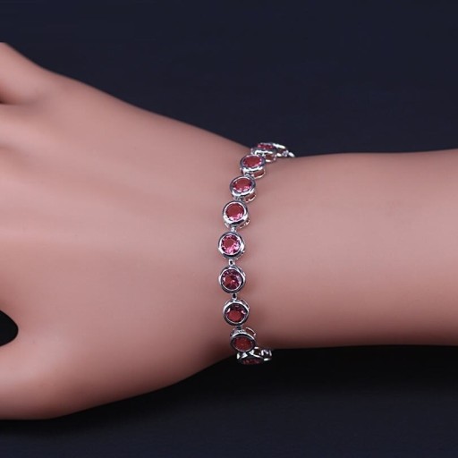 Damarmband med stenar H567