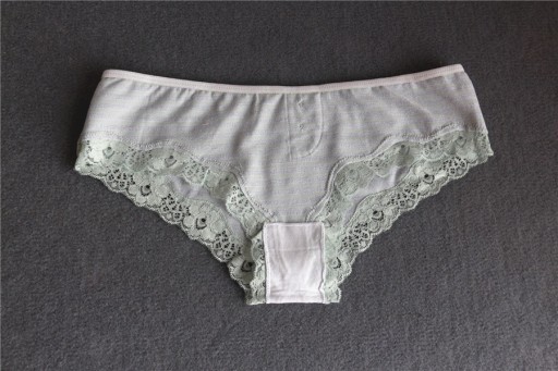 Dame blondetrusser Venus