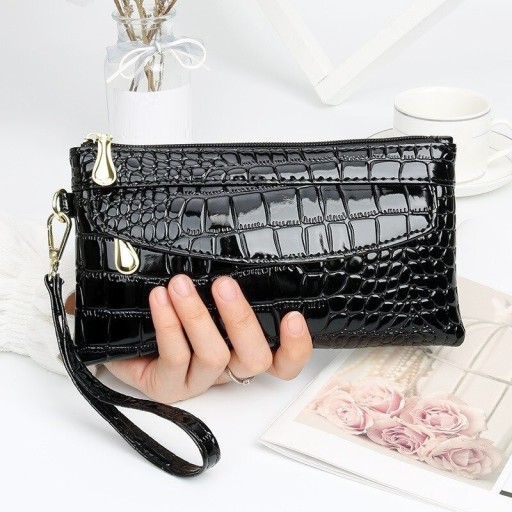 Dame clutch M144