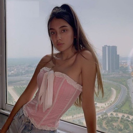 Dame crop top med sløjfe A1245