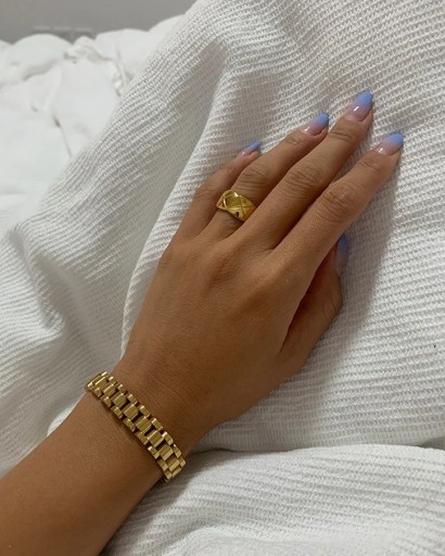 Dame massivt armbånd H166