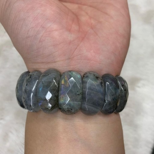 Dame massivt armbånd H418