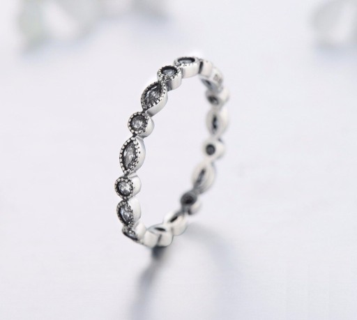 Dame ring D1054
