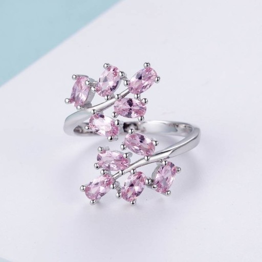 Dame ring D1619