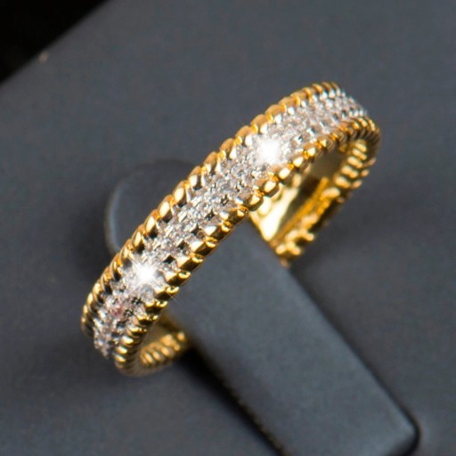 Dame ring D1986