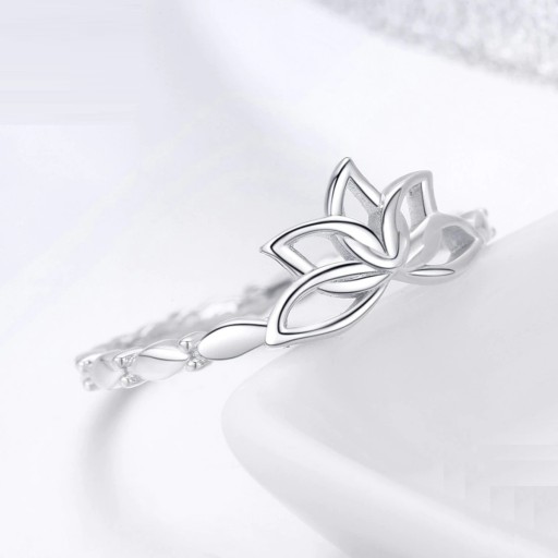 Dame ring D2212