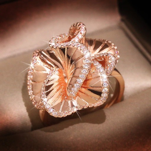 Dame ring D2686