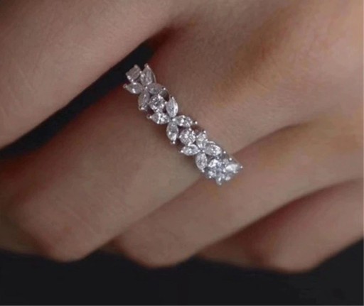 Dame ring D907