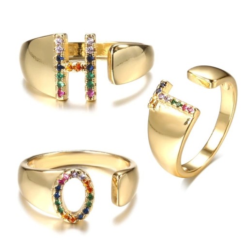 Dame ring med et alfabetbogstav D2441