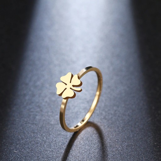 Dame ring med firkløver D2445
