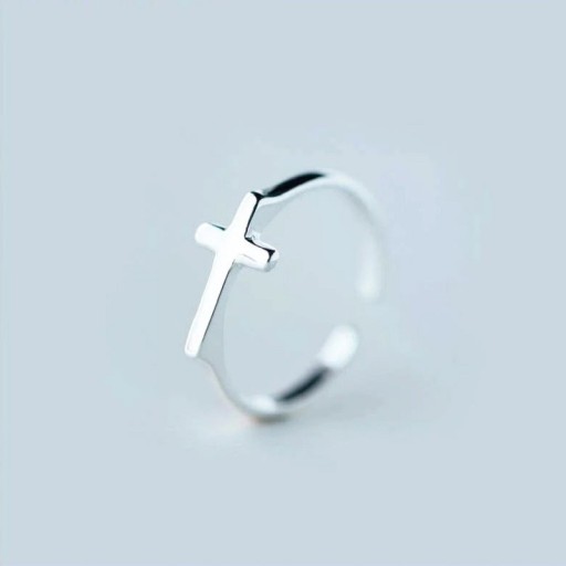 Dame ring med kors D1499