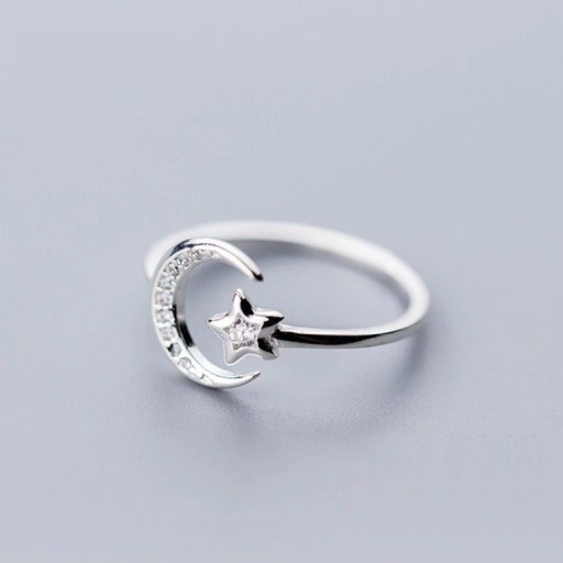 Dame ring med måne D1533