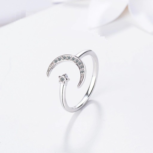 Dame ring med måne D2655