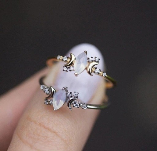 Dame ring med måne D2909