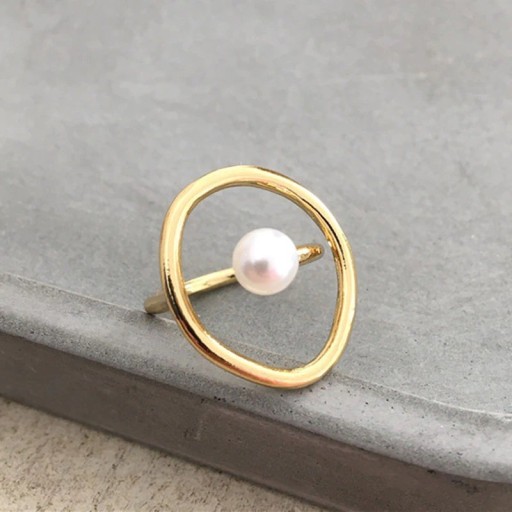 Dame ring med perle