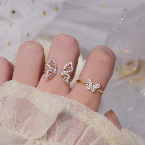 Dame ring med sommerfugl D2446