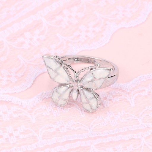 Dame ring med sommerfugl D2977