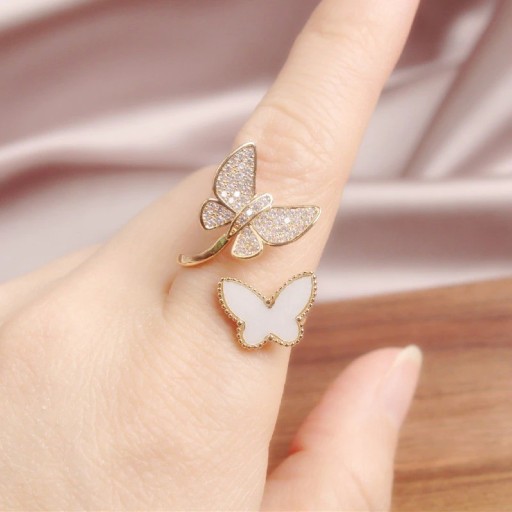 Dame ring med sommerfugle D2955